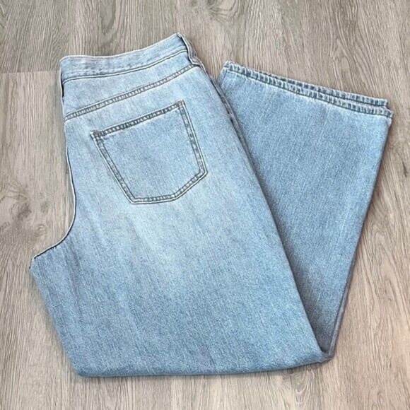 Universal Thread Women's High-Rise Wide Leg Jeans - Light Wash Size 14 - Picture 4 of 6